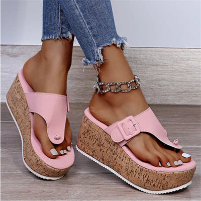 Marie | Comfortabele dames teenslippers met kurken sleehak en strik