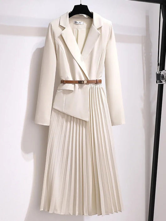 Emilia | Dames midi-jurk in blazerstijl met plisserok en riem
