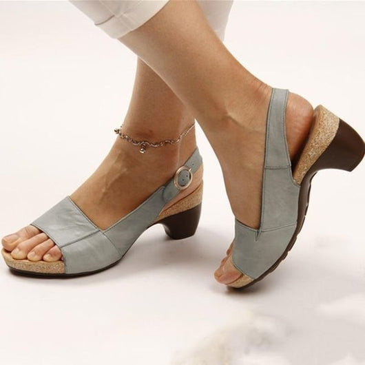 Katharina | Dames slingback sandalen met blokhak, open teen en gespsluiting