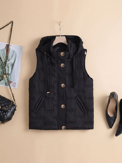 Leonie | Gewatteerde dames bodywarmer met capuchon en knoopsluiting