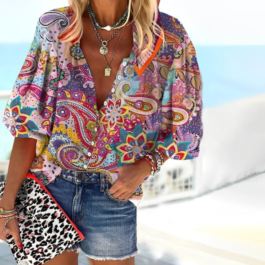 Lena | Dames boho blouse met paisleyprint, V-hals en knoopsluiting