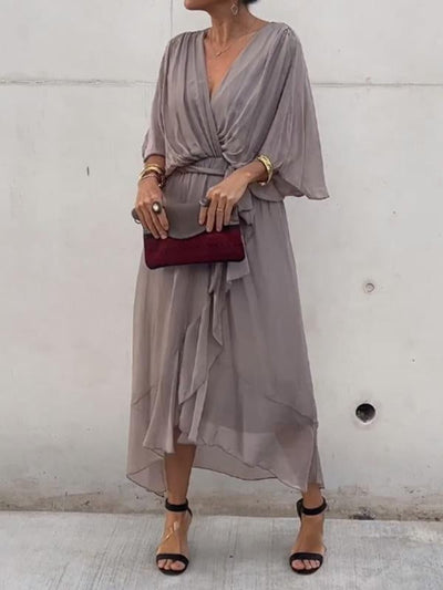 Sophie | Dames chiffon cocktailjurk met V-hals, ceintuur en midilengte