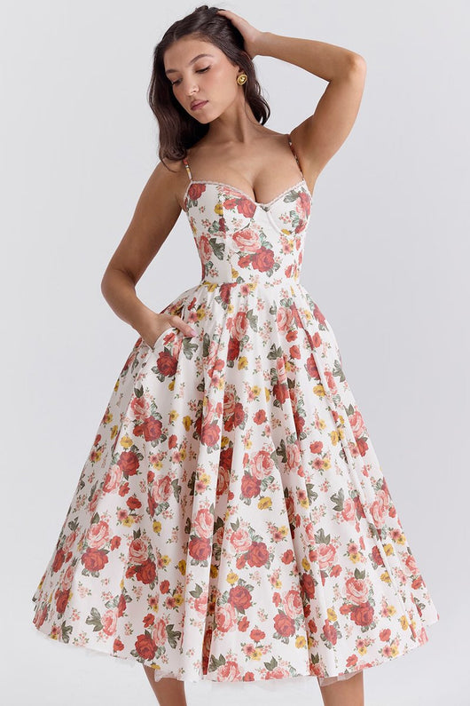 Annika | Dames cocktailjurk met zwierige midirok en verstelbare bandjes
