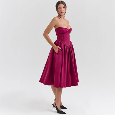 Marlene | Strapless dames cocktailjurk met korsetlijfje en uitlopende satijnen rok