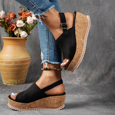 Emilia | Comfortabele dames sandalen met sleehak, luipaardprint en gesp