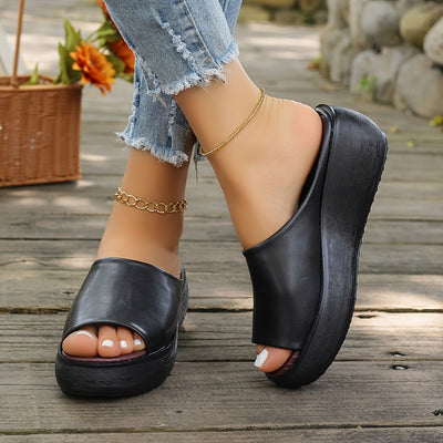 Charlotte | Comfortabele lichte dames instapmuiltjes met sleehak en peeptoe