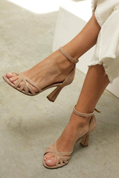 Hannah | Comfortabele dames sandalen met bandjes, blokhak en enkelbandje