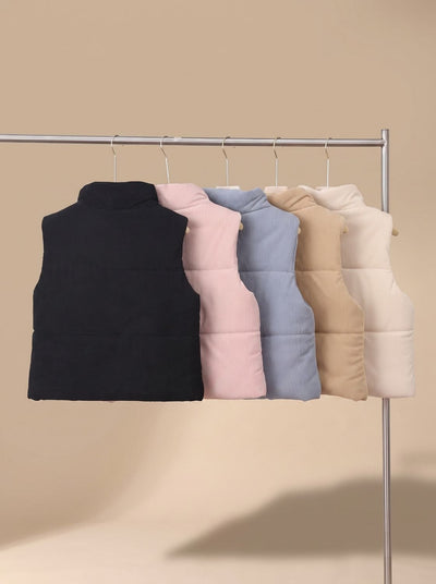 Marie | Korte dames corduroy bodywarmer met opstaande kraag en drukknopen