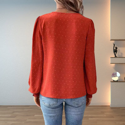 Clara | Elegante dames blouse met kantbies, V-hals en lange mouwen