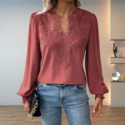 Clara | Elegante dames blouse met kantbies, V-hals en lange mouwen