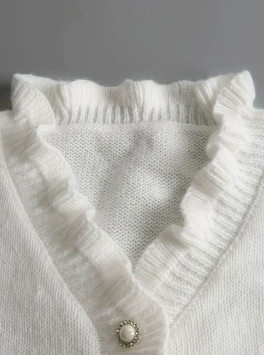 Charlotte | Elegante dames trui met ruches en v-hals