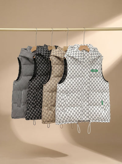 Marlene | Gewatteerde dames bodywarmer met capuchon en allover-print