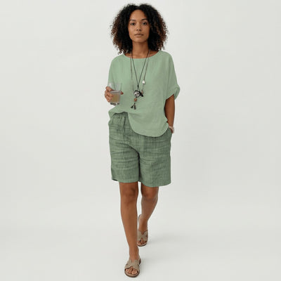 Clara | Dames gestreepte zomershort met relaxed fit en elastische band