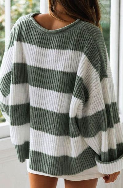 Greta | Gestreepte oversized dames gebreide trui met ronde hals