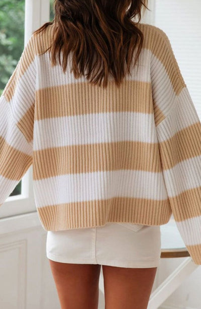 Greta | Gestreepte oversized dames gebreide trui met ronde hals