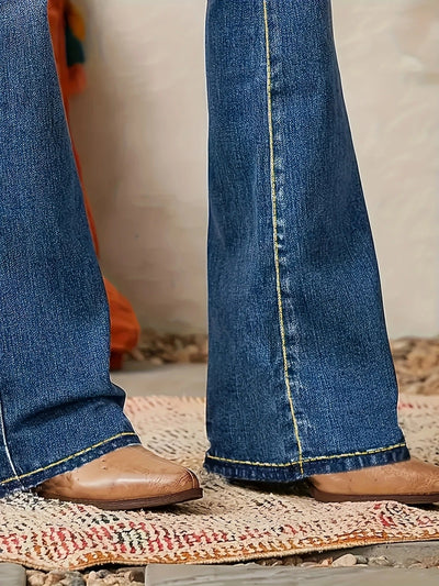 Annika | Dames flared jeans met hoge taille en figuurvolgende snit