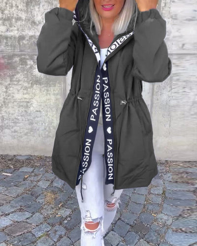 Johanna | Casual halflange dames jas met capuchon en tunnelkoord