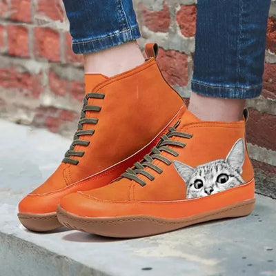 Nora | Dames veterlaarsjes van imitatieleer met kattenmotief