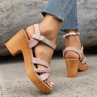 Annika | Dames sleehaksandalen met gevlochten bandjes en enkelgesp