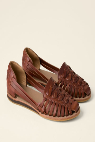 Greta | Comfortabele dames instapsandalen met sleehak en gevlochten bovenwerk