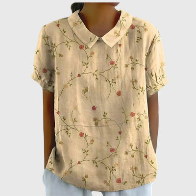 Katharina | Dames linnen blouse met korte mouwen, bloemenprint en bubikraag