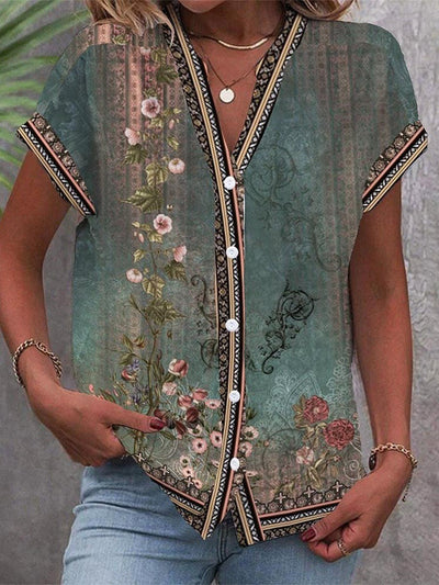 Johanna | Dames blouse met korte mouwen, V-hals en aquarelbloemendessin