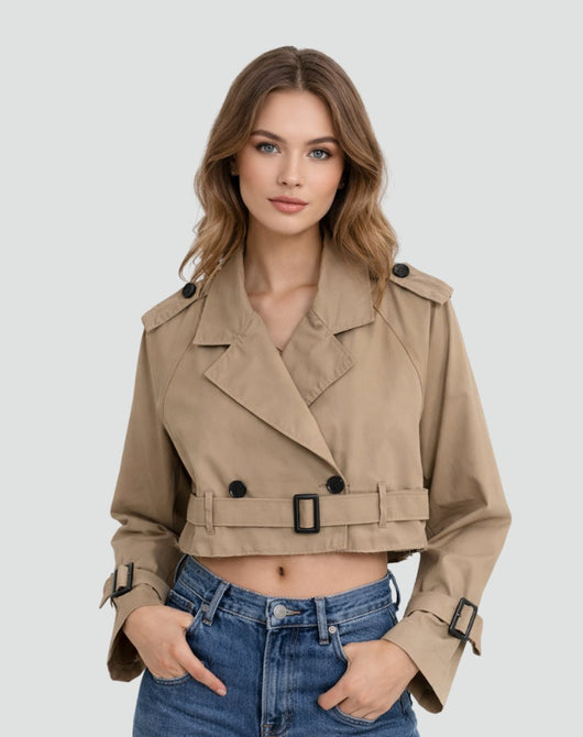 Amelie | Korte getailleerde dames trenchcoat met ceintuur en dubbele knoopsluiting