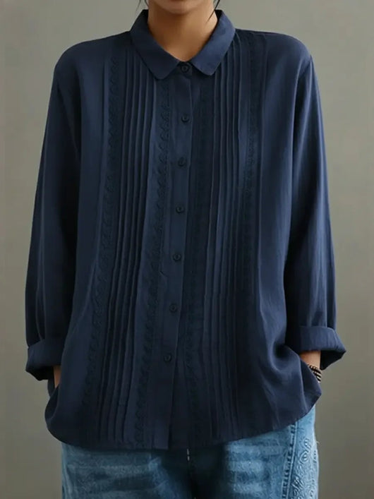 Charlotte | Dames blouse met lange mouwen, kanten bies en stolpplooien voor