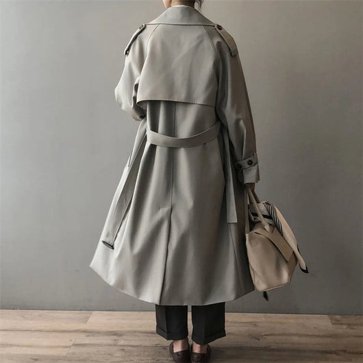 Marlene | Lange waterafstotende dames trenchcoat met dubbele knoopsluiting
