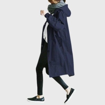 Clara | Lange waterafstotende dames trenchcoat met capuchon en wijde pasvorm