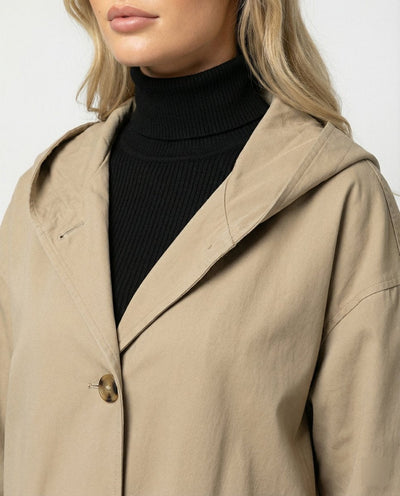 Annika | Lange waterafstotende dames trenchcoat met capuchon, winddicht