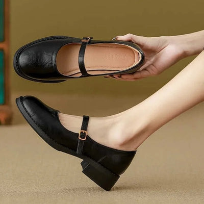 Emilia | Dames leren mary janes met verstelbare gesp en lage blokhak