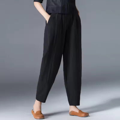 Leonie | Lichte dames zomerbroek op enkellengte met relaxed fit