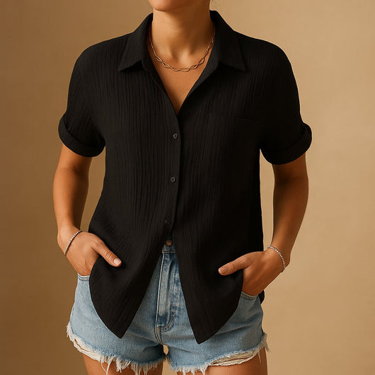 Clara | Dames blouse in linnenlook met korte mouwen en borstzak