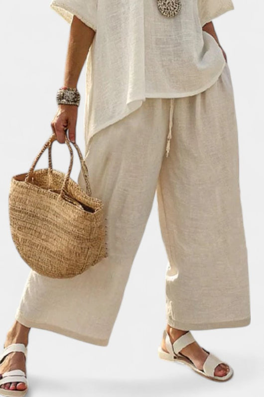 Lena | Dames linnen tweedelige set met asymmetrische top en wijde broek