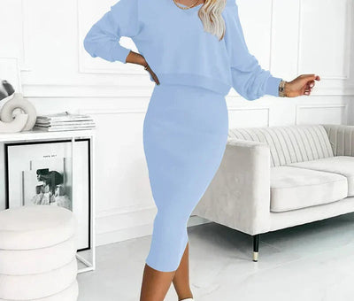 Nora | Tweedelige dames set met sweatertop en figuurvolgende midirok