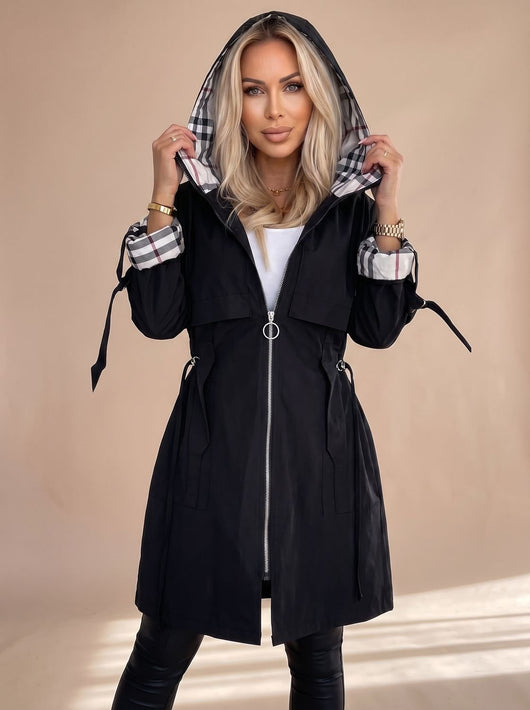 Luisa | Moderne dames trenchcoat met capuchon, ruitdessin, ceintuur en rits