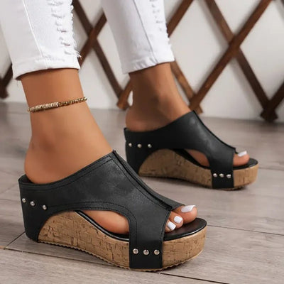 Nora | Dames comfort sandaletten met sleehak en plateau