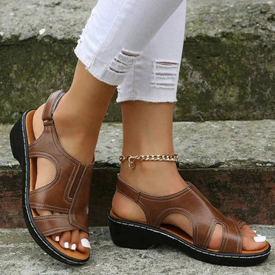 Leonie | Dames comfort instapsandalen met sleehak van PU-leer