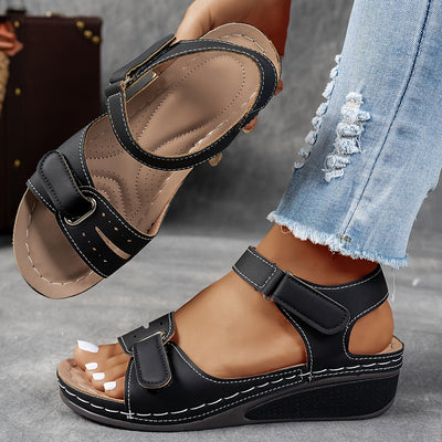 Elisabeth | Dames comfortsandalen met klittenband en sleehak
