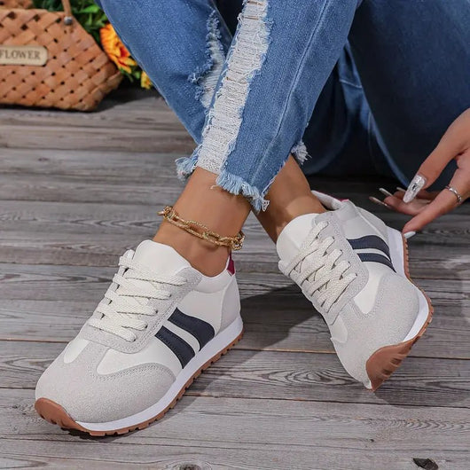 Marlene | Dames comfort sneakers met veters en gedempte binnenzool