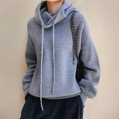 Elfriede | Oversized dames gebreide coltrui met capuchon en trekkoord