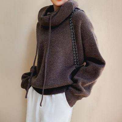 Elfriede | Oversized dames gebreide coltrui met capuchon en trekkoord
