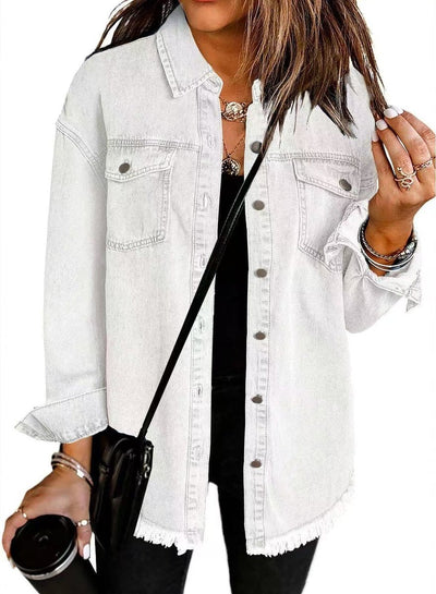 Charlotte | Oversized dames spijkerjasje met knoopsluiting en rafelzoom