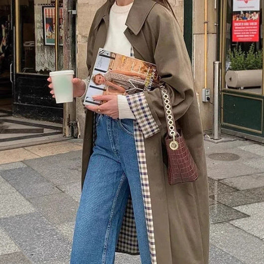 Marie | Lange oversized dames trenchcoat met geruite voering