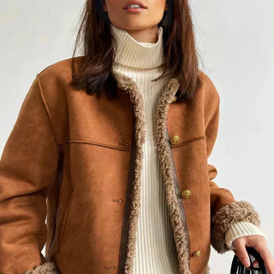 Luisa | Dames oversized jas van imitatieschapenvacht met knoopsluiting en sherpavoering