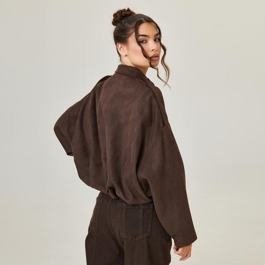 Emilia | Oversized kort dames bomberjack van imitatiesuède