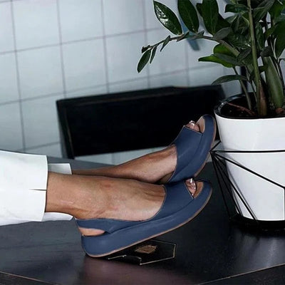 Elisabeth | Comfortabele platte dames zomersandalen met peeptoe en slingback