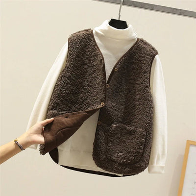 Marlene | Dames bodywarmer van teddyfleece met knoopsluiting