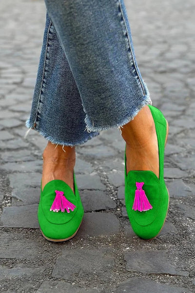 Johanna | Dames platte suède loafers met kwastjes en pennyband